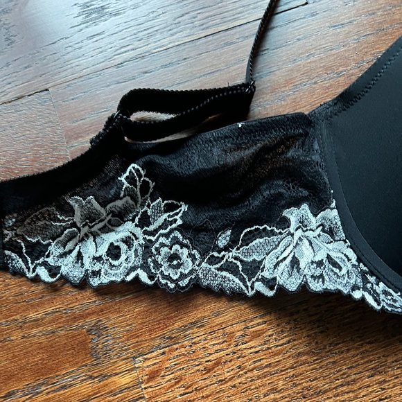 Paramour by Felina Madison full figure Contour T-Shirt Bra | Demi | Lace BLK NWT - Picture 6 of 9